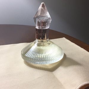 Charlotte Tilbury Scent of a Dream”